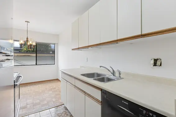 211 155 East 5th Street, North Vancouver For Sale - image 14