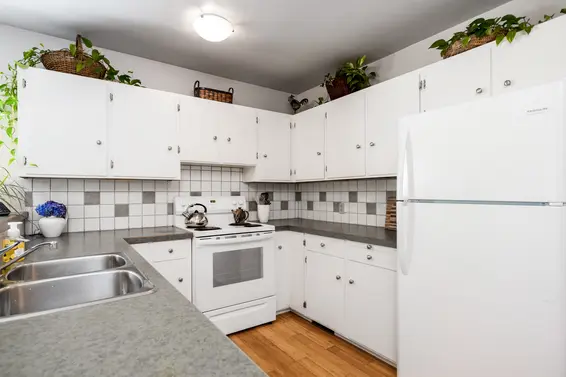 524 East Keith Road, North Vancouver For Sale - image 13