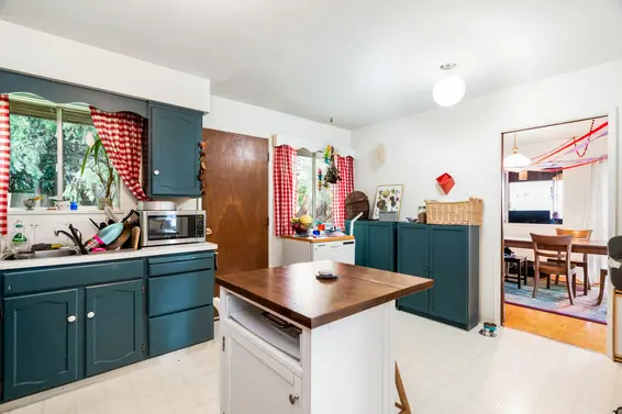 1308 Mill Street, North Vancouver For Sale - image 11