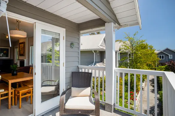 201 1523 Bowser Avenue, North Vancouver For Sale - image 22