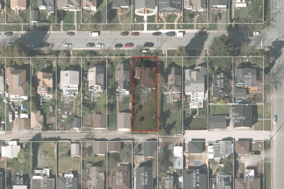 339 East 10th Street, North Vancouver