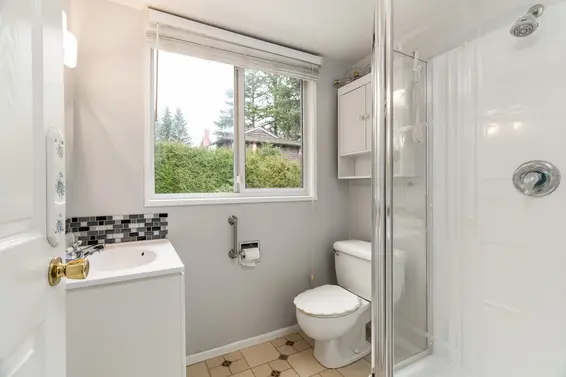 1265 Emerson Way, North Vancouver For Sale - image 28