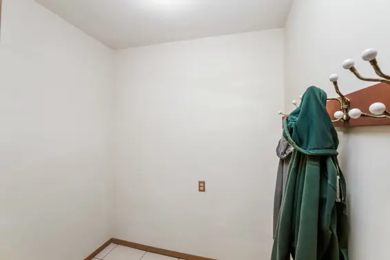 2910 Mary Kirk Place, North Vancouver For Sale - image 16