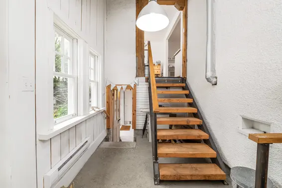 338 East 14th Street, North Vancouver For Sale - image 20