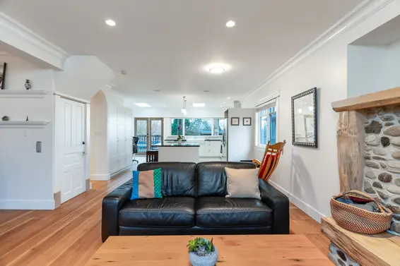 637 West 15th Street, North Vancouver For Sale - image 6
