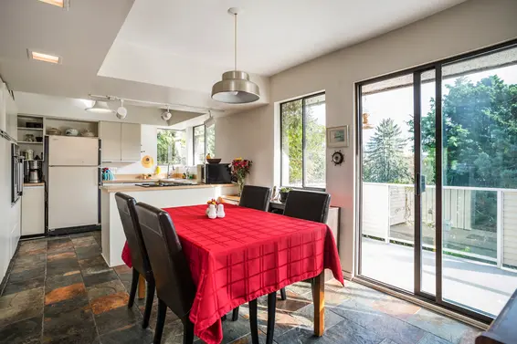 1174 Shavington Street, North Vancouver For Sale - image 7