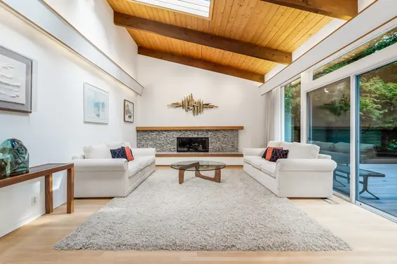 501 West St James Road, North Vancouver For Sale - image 4