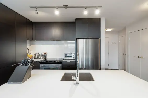 512 1679 Lloyd Avenue, North Vancouver For Sale - image 9