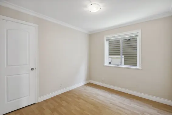 255 East 21st Street, North Vancouver For Sale - image 39