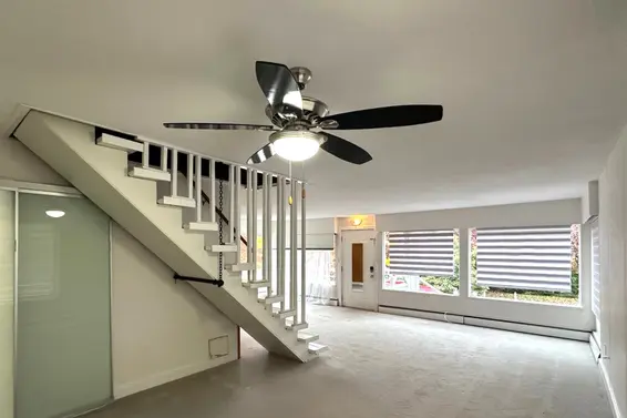 164 East 10th Street, North Vancouver For Sale - image 9