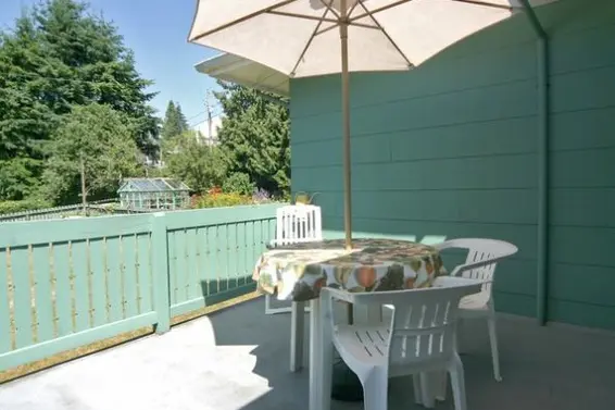 Deck  