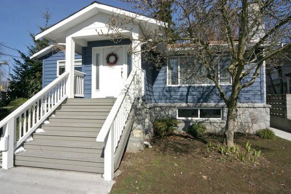 268 West 29th Street, North Vancouver