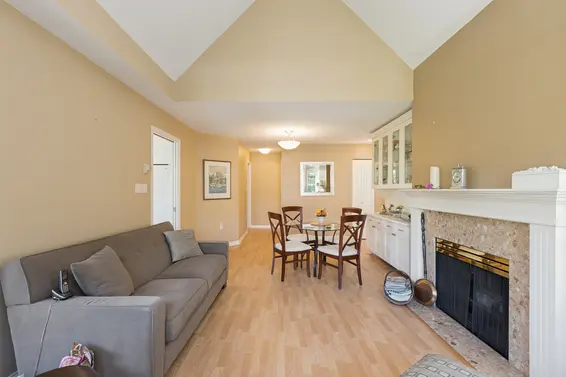 505 2059 Chesterfield Avenue, North Vancouver For Sale - image 8