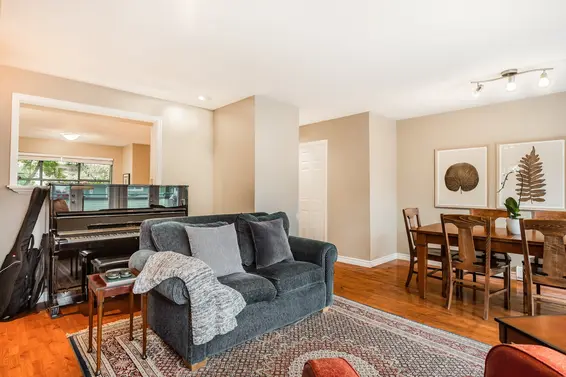 Living Room 3 - 3 229 East 8th Street, North Vancouver  