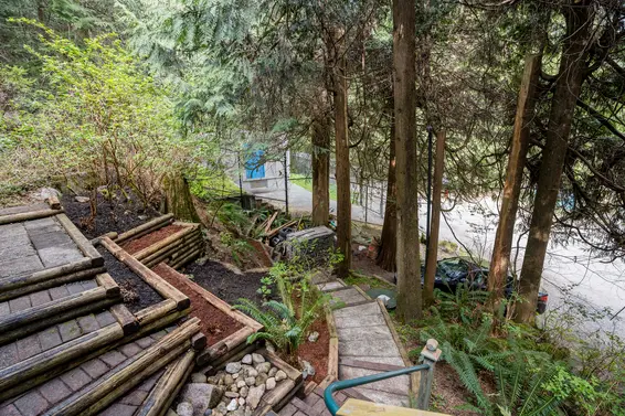 4395 Rice Lake Road, North Vancouver For Sale - image 22