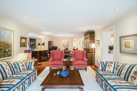 304-1500 Ostler Court, North Vancouver -  living room 4  