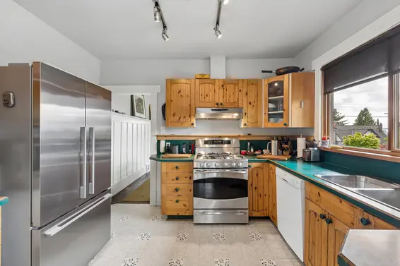 534 East 7th Street, North Vancouver For Sale - image 13