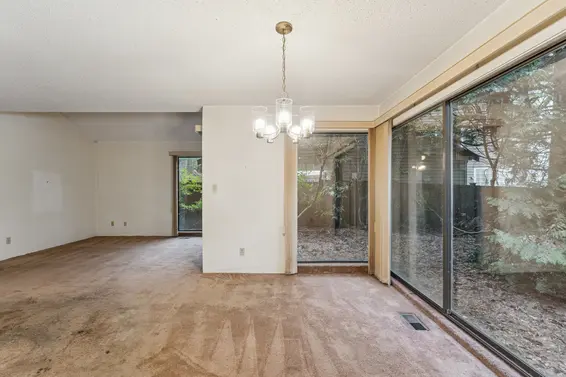 1494 Ross Road, North Vancouver For Sale - image 8