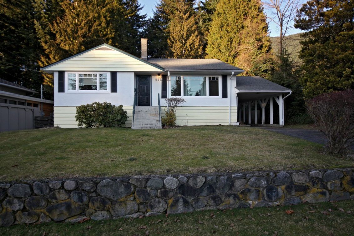 942 Belvedere Drive, North Vancouver SOLD Price? Contact Us.