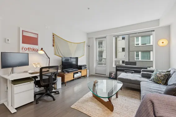 301 277 West 1st Street, North Vancouver For Sale - image 3