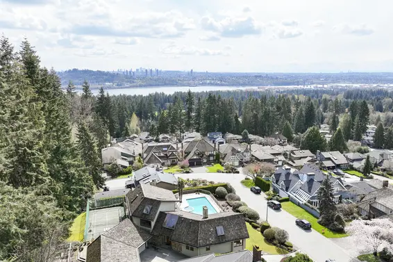 2022 Blairview Avenue, North Vancouver For Sale - image 53