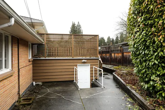 Parking pad - 3715 Norwood Avenue, North Vancouver  