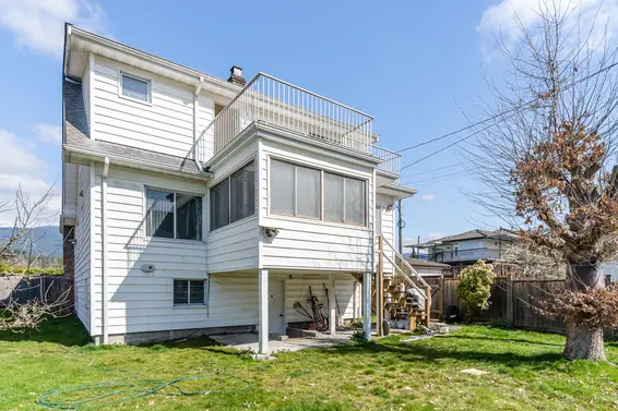 535 East 13th Street, North Vancouver For Sale - image 41