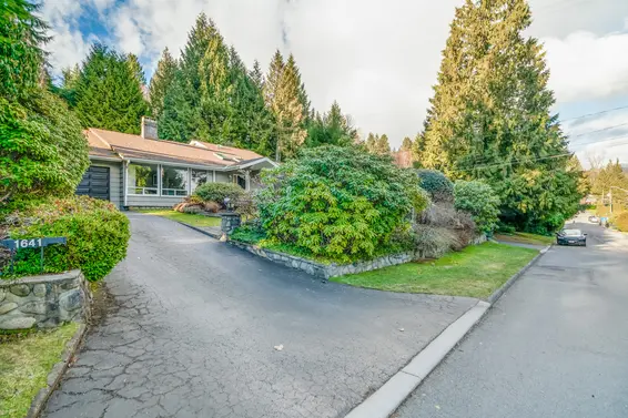 1641 Appin Road, North Vancouver For Sale - image 43