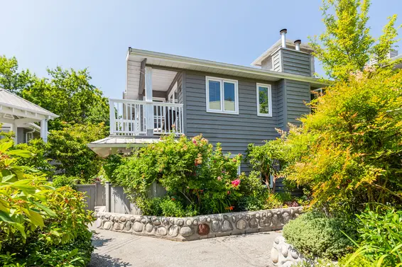 201 1523 Bowser Avenue, North Vancouver For Sale - image 24