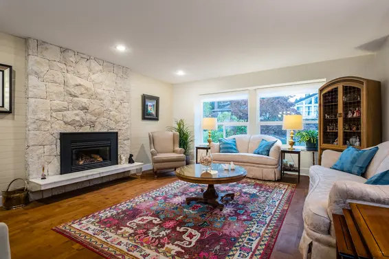 2316 Ennerdale Road, North Vancouver For Sale - image 1