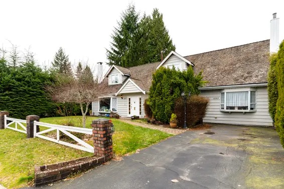 1265 Emerson Way, North Vancouver For Sale - image 41