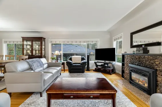 1335 Ridgewood Drive, North Vancouver For Sale - image 5