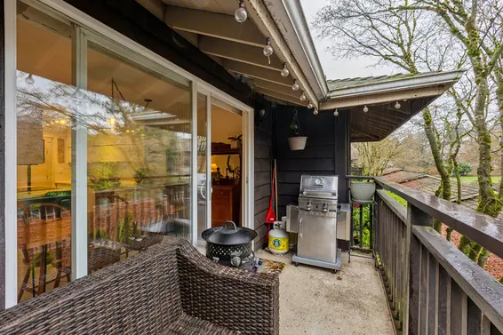 402 555 West 28th Street, North Vancouver For Sale - image 25