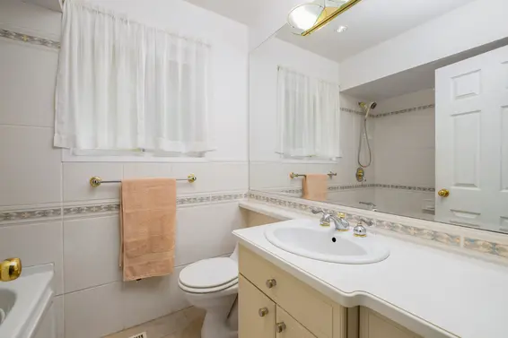 368 Newdale Court, North Vancouver For Sale - image 23