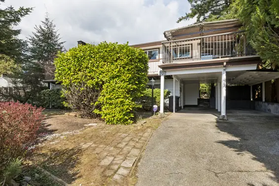 702 Winona Avenue, North Vancouver For Sale - image 40
