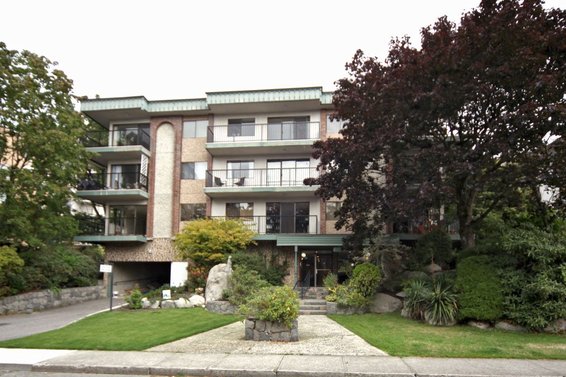 207-120 E 5th Street, North Vancouver