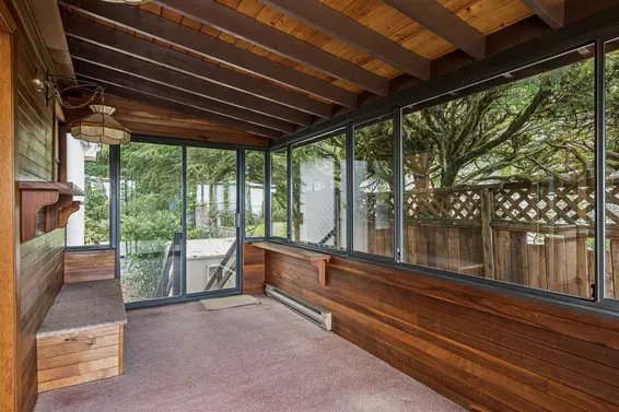 702 Winona Avenue, North Vancouver For Sale - image 16