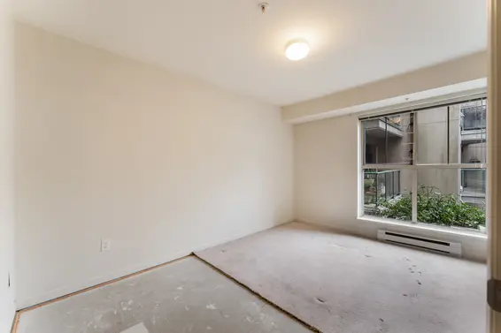 218 332 Lonsdale Avenue, North Vancouver For Sale - image 1