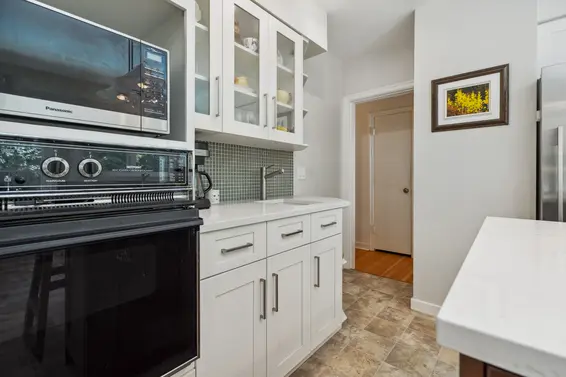 1380 Doran Road, North Vancouver For Sale - image 16