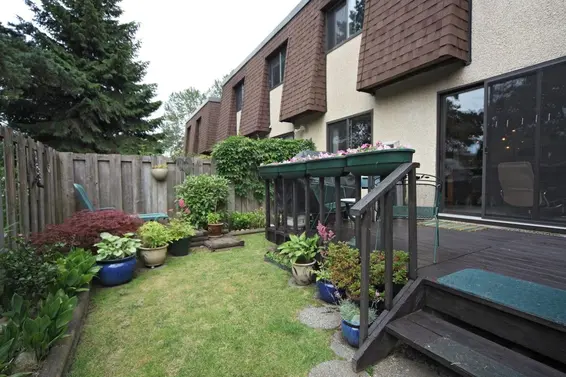 Deck  