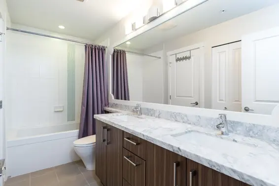Bathroom - 127-119 West 22nd Street, North Vancouver  