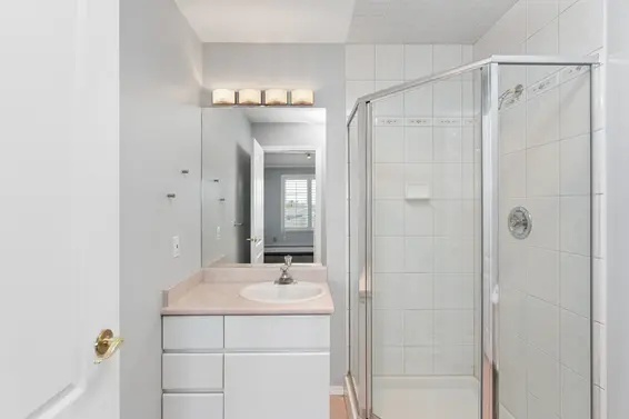 2 221 West 6th Street, North Vancouver For Sale - image 32