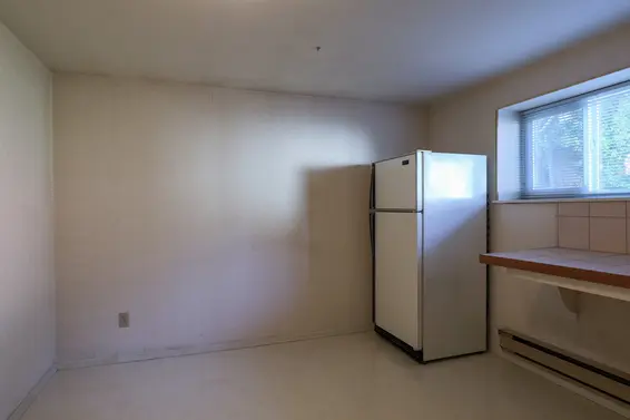 Suite Kitchen/Eating Area  