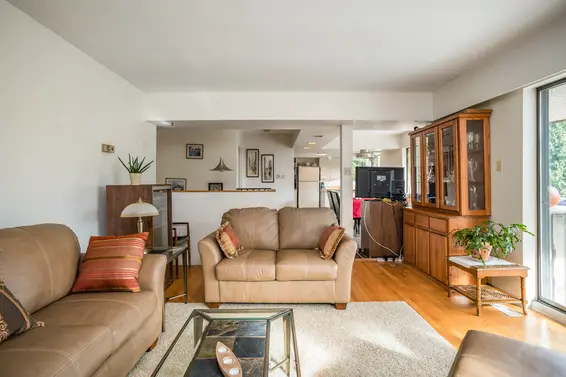 1174 Shavington Street, North Vancouver For Sale - image 4