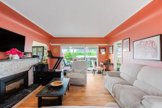 905 Grand Boulevard, North Vancouver For Sale - image 3