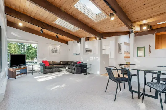 501 West St James Road, North Vancouver For Sale - image 20
