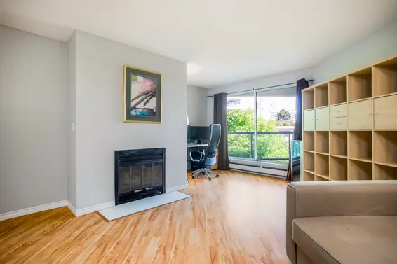 3209 33 Chesterfield Place, North Vancouver For Sale - image 3