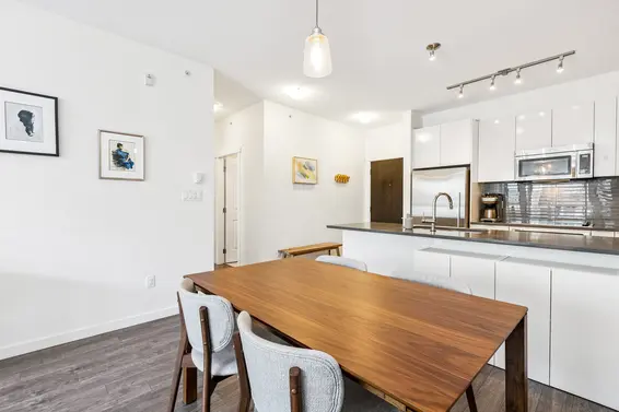 516 2665 Mountain Highway, North Vancouver For Sale - image 1