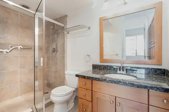 202 1341 Clyde Avenue, North Vancouver For Sale - image 19