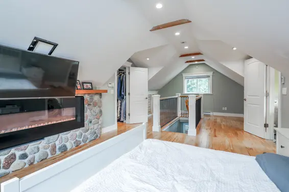 2420 West Keith Road, North Vancouver For Sale - image 19